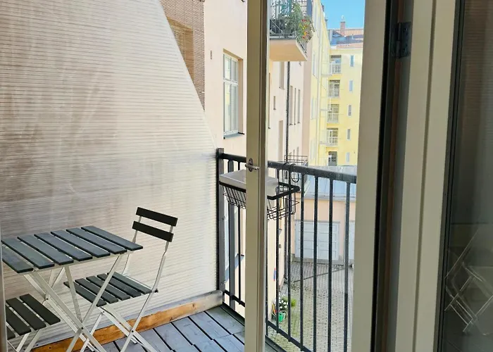 Loennrotinkatu 아파트 *